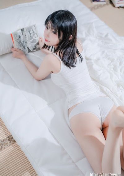 女王双腿间的舌奴-看片免费高清迅雷下载