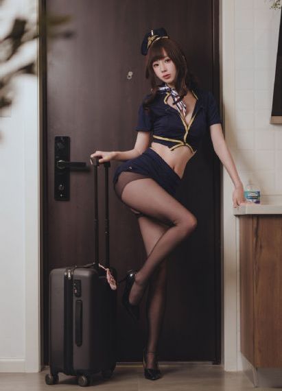 娇妻被朋友日日躁高H-手机正片在线影院观看