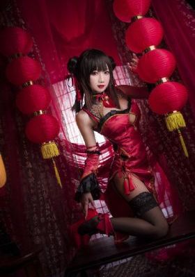 制服人妻波多野结衣丰满大腿-理论片电影在线看